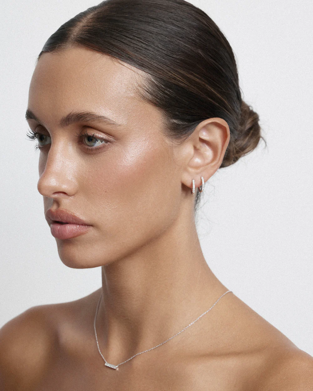 Blaze Diamond Bar Necklace - Image 5
