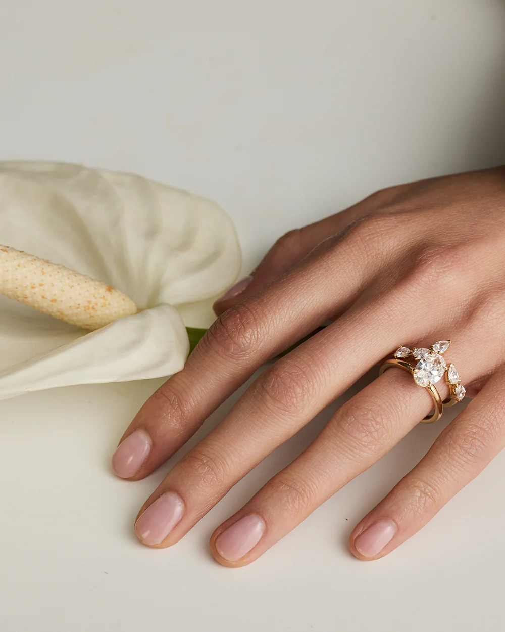 Grace 2.05ct Oval Diamond Solitaire Engagement Ring - Image 3