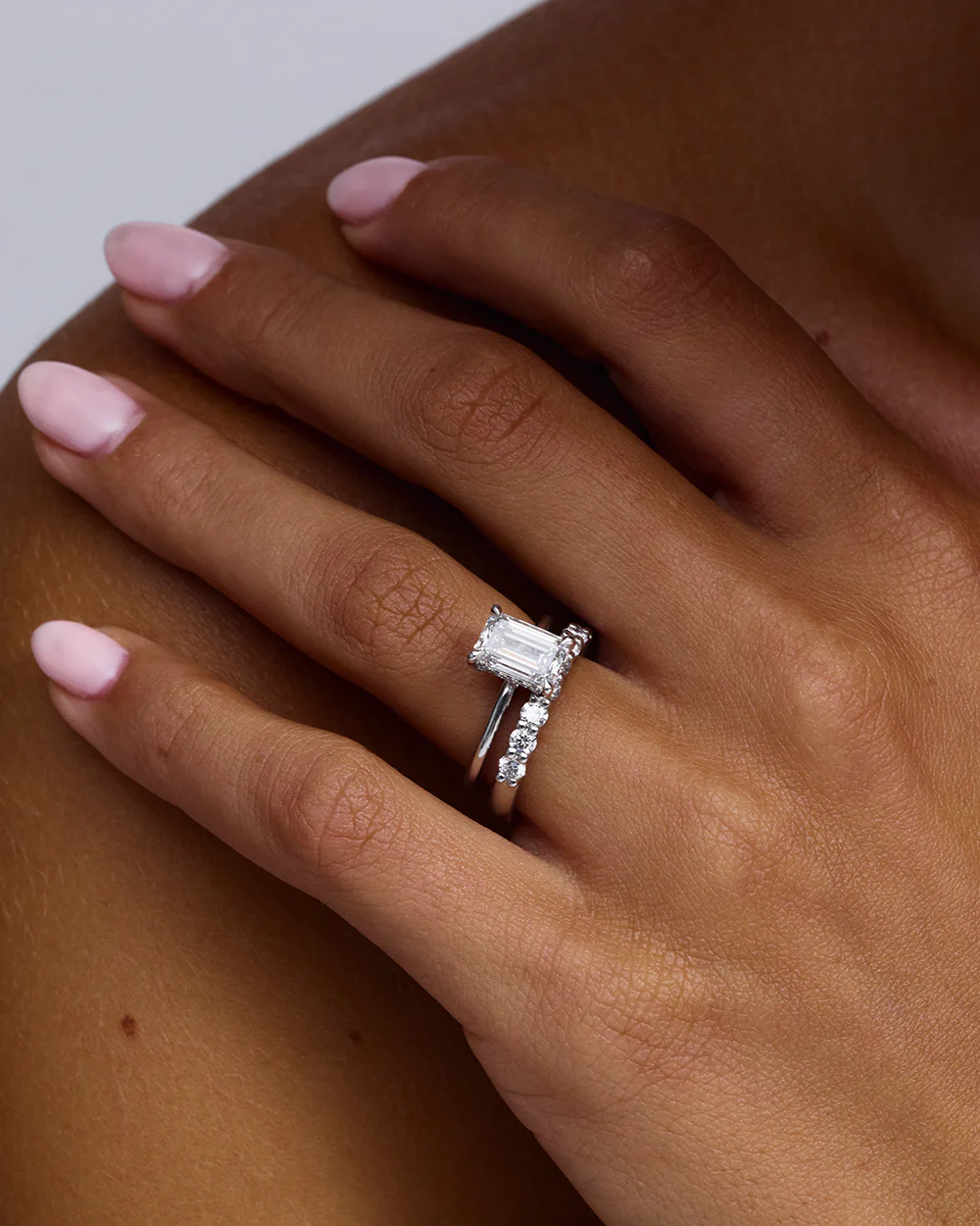 Julie Round Diamond Band - Platinum - Image 3
