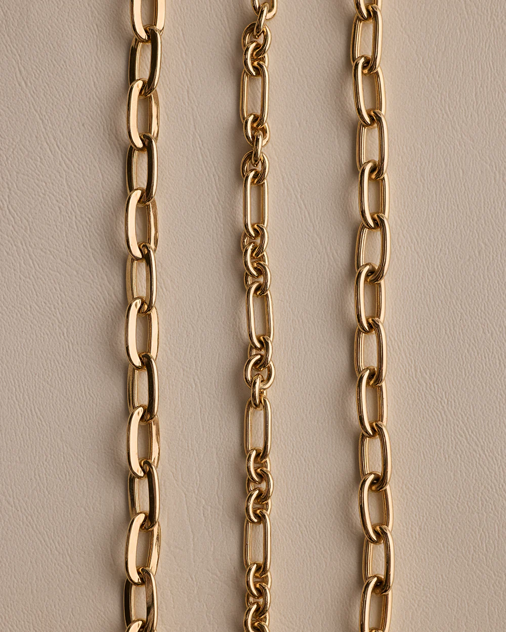 Arla Paperclip Bracelet - Image 3